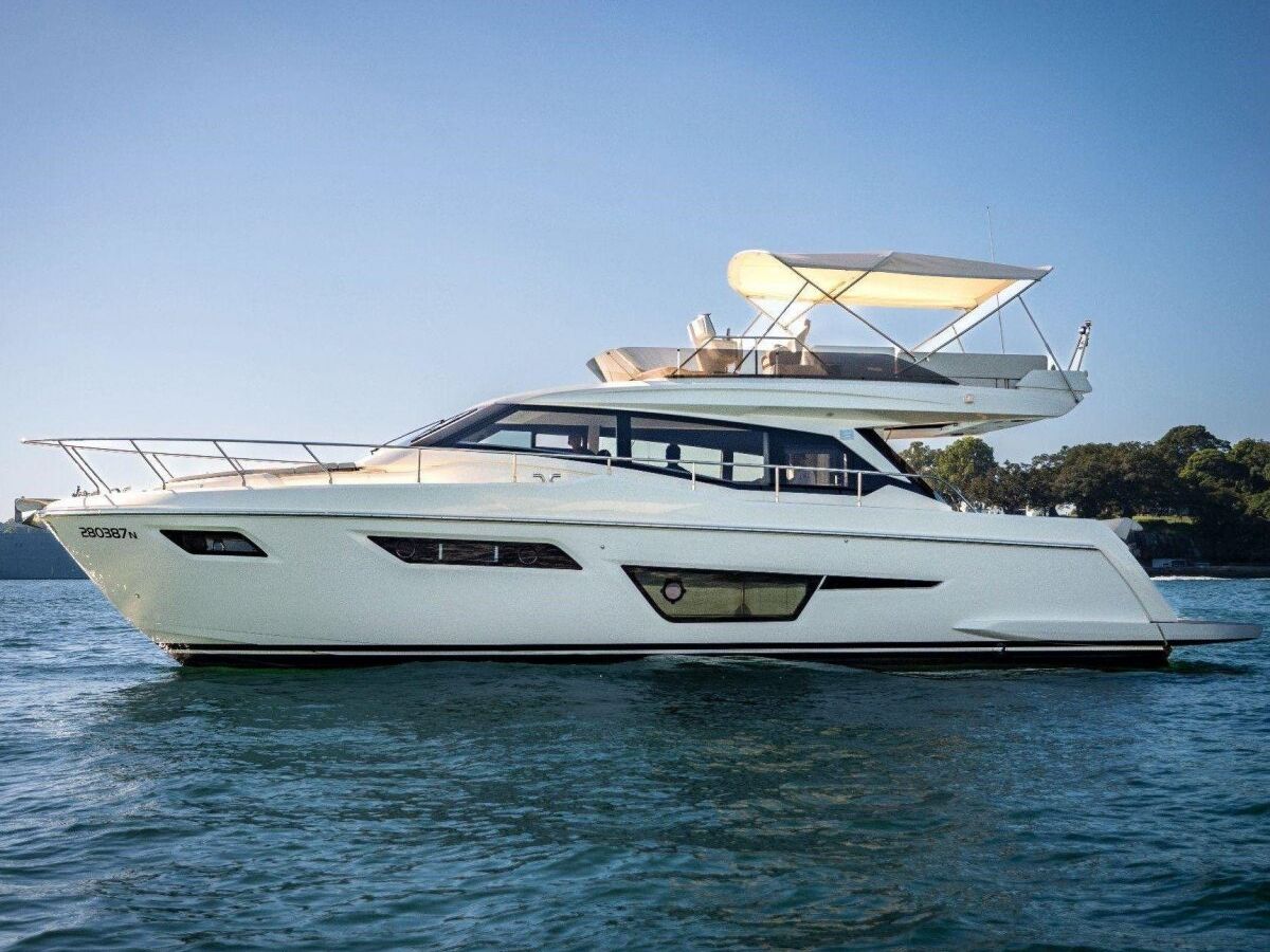 Ferretti Flybridge 500 0 28