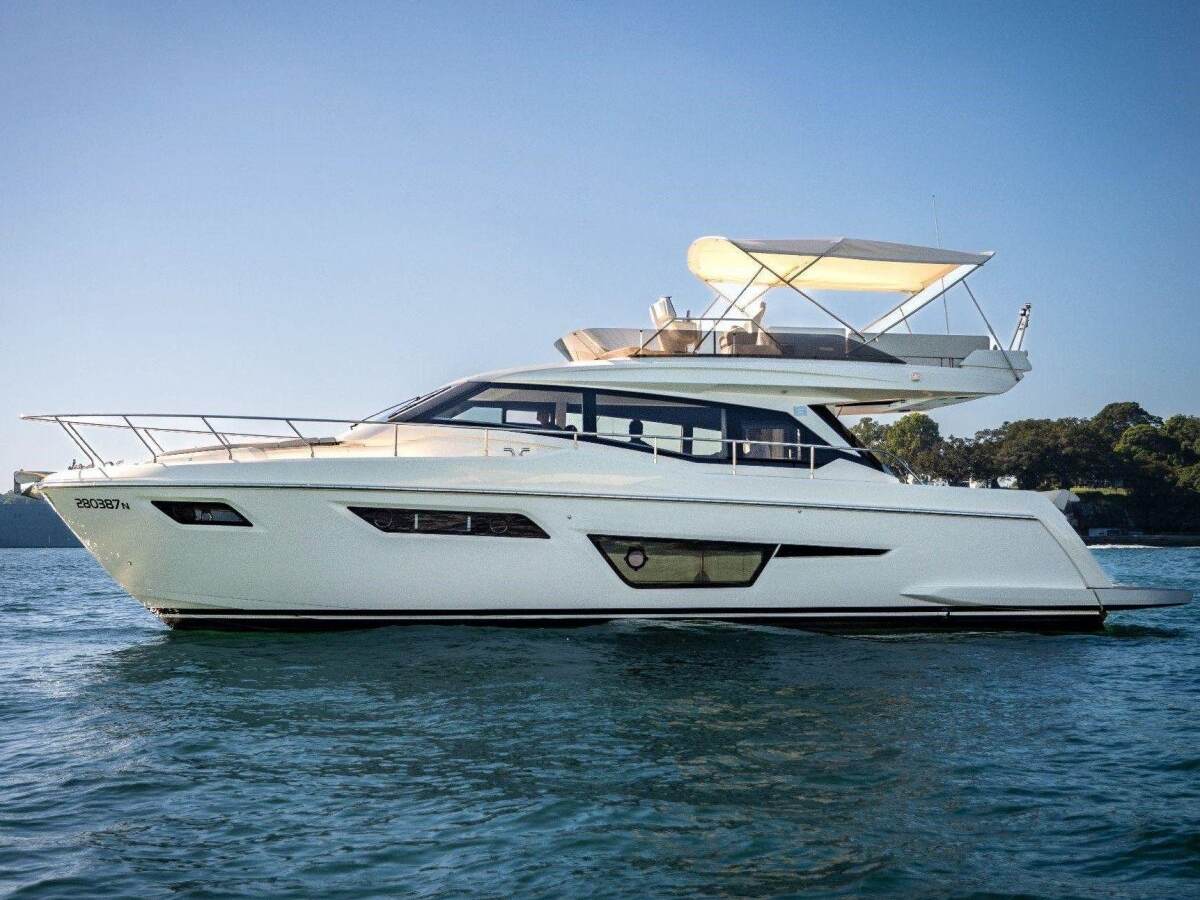 Ferretti Flybridge 500 0 28
