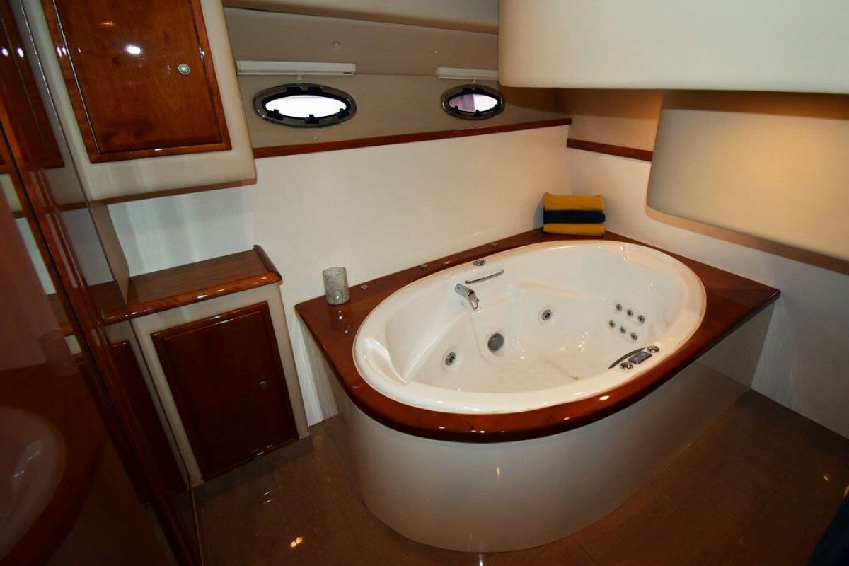 Kingfisher 56 Royale 0 16