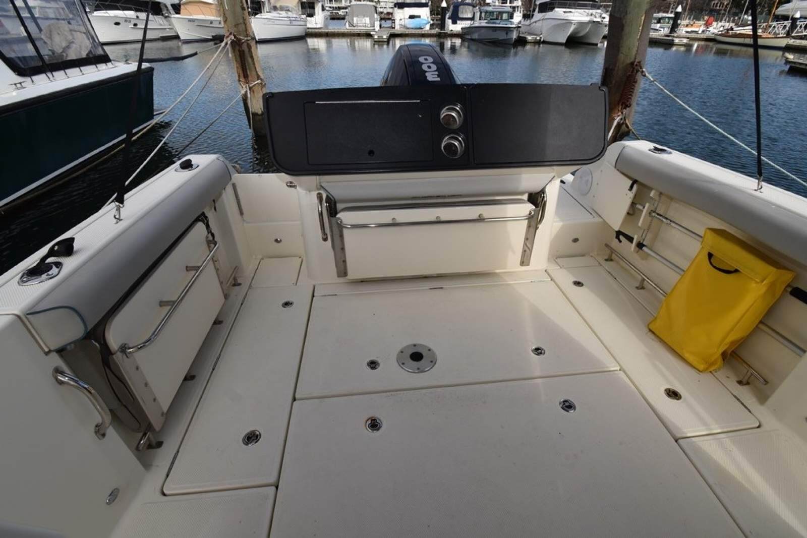 Arvor 805 Sportsfish 0 13