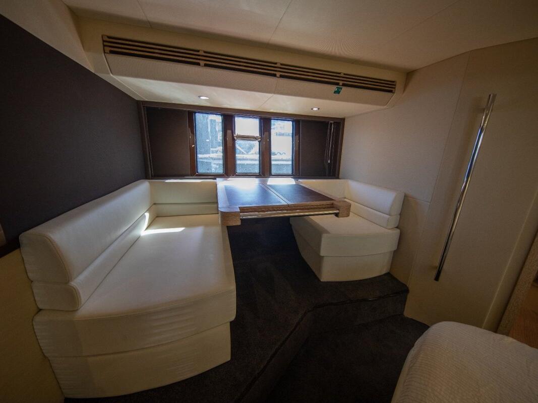 Azimut 60 Flybridge 0 15