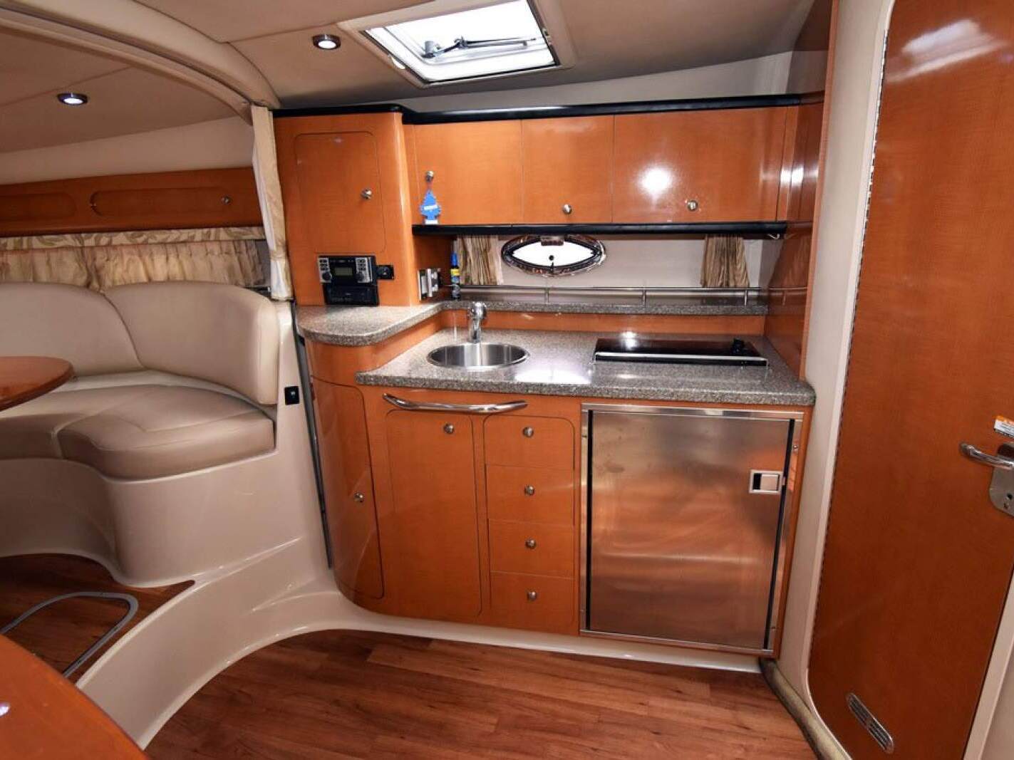 Chaparral 350 Signature 0 03