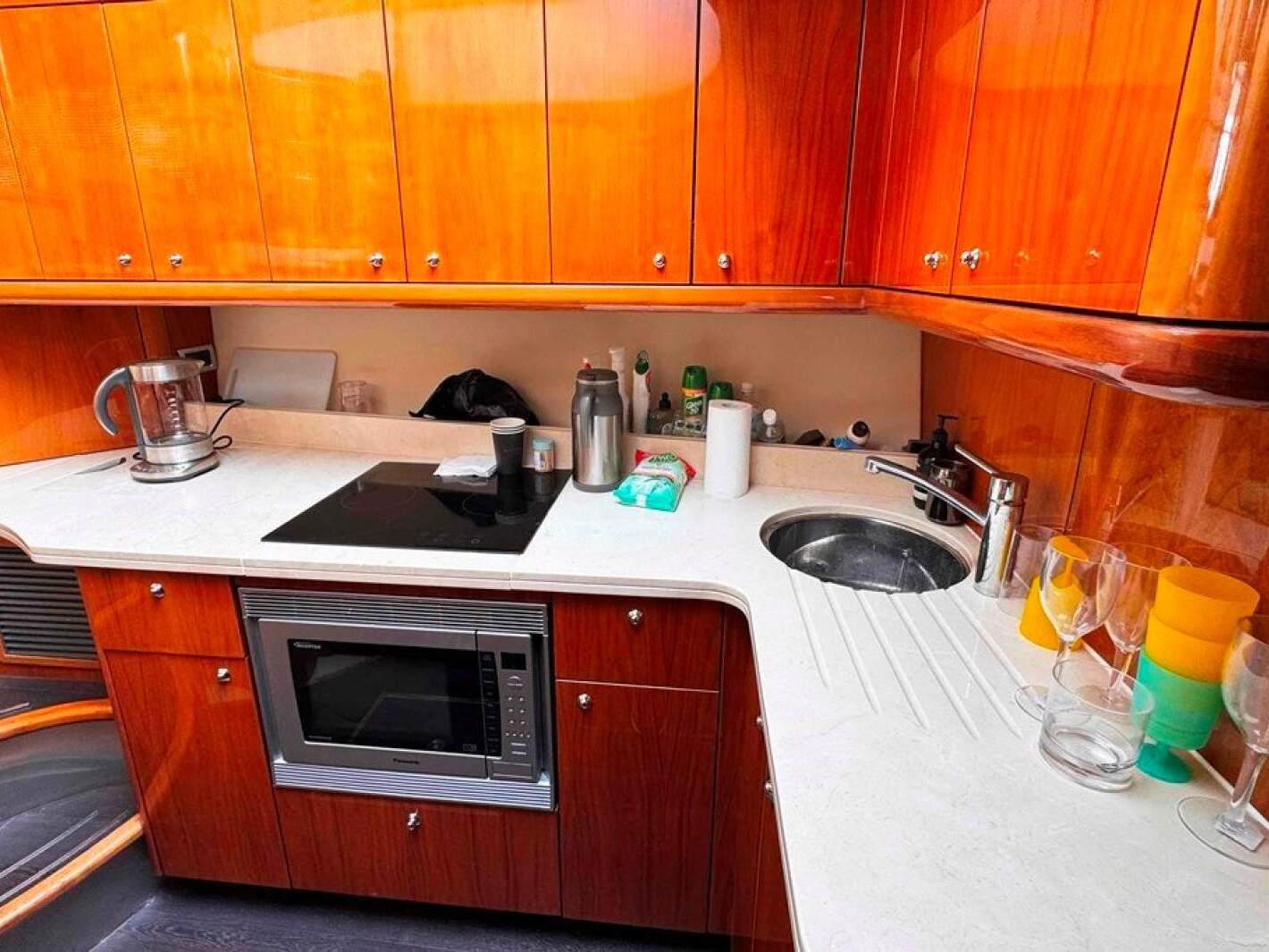 Sunseeker Manhattan 52 0 06