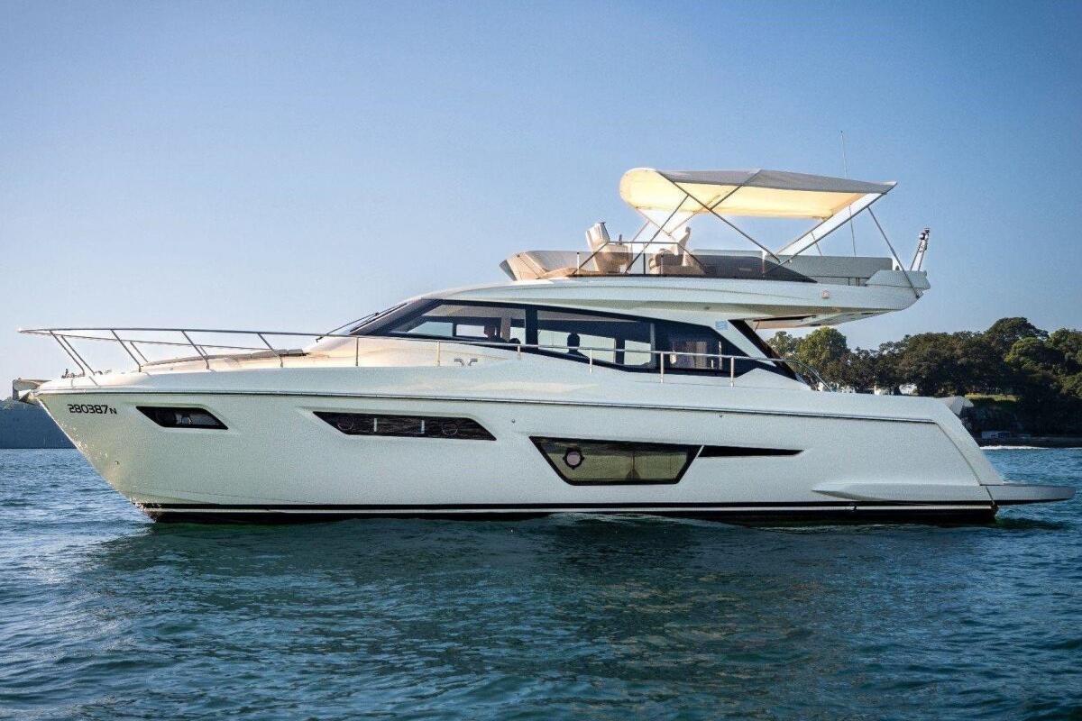 Ferretti Flybridge 500 0 28
