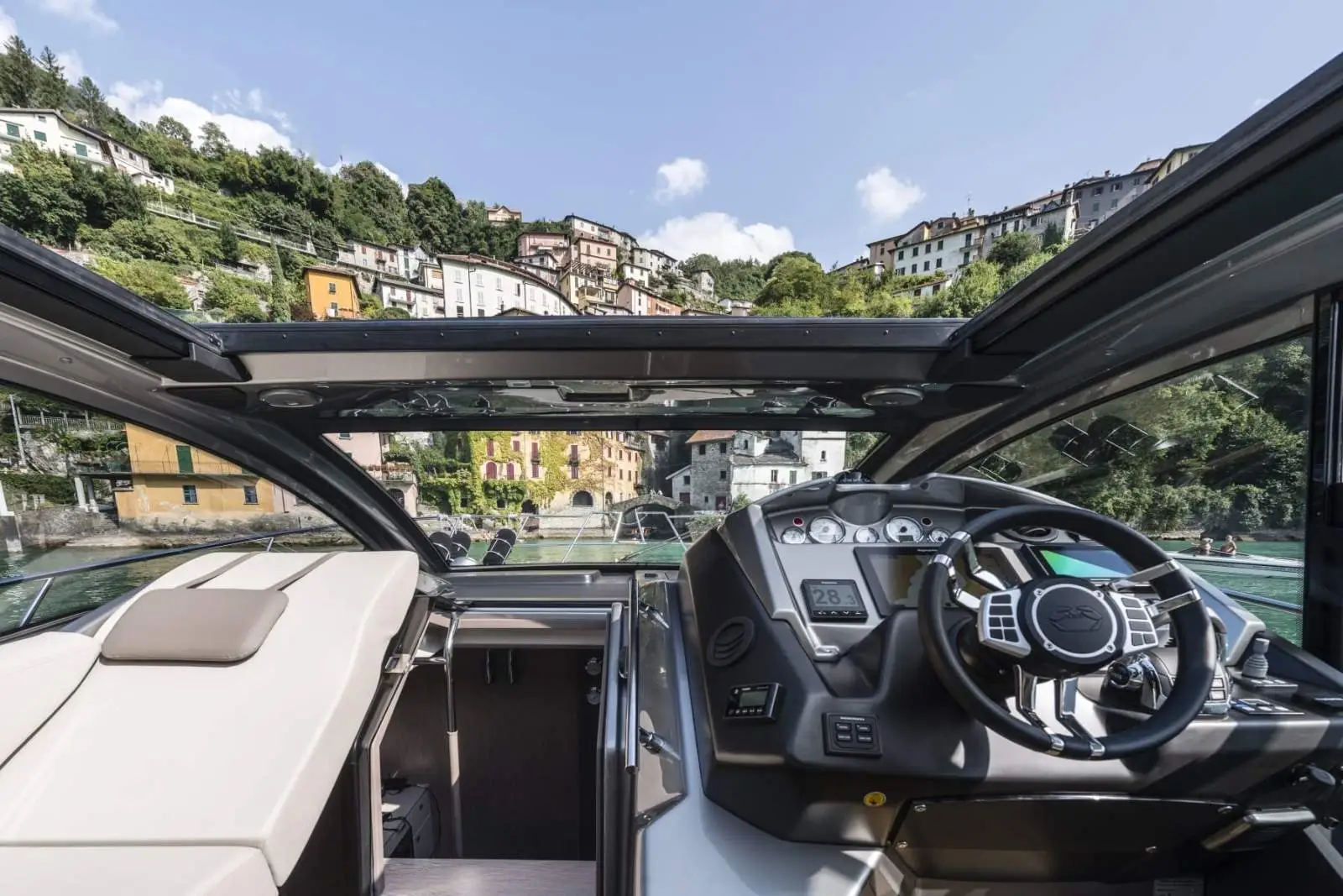 Cranchi M 44 HT 0 09