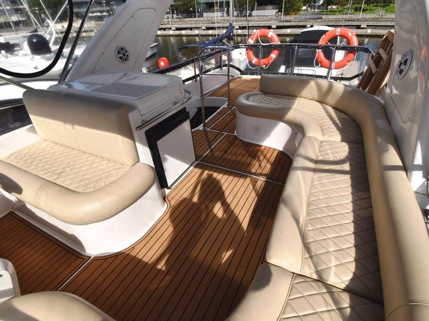Majesty Yachts 50 0 20