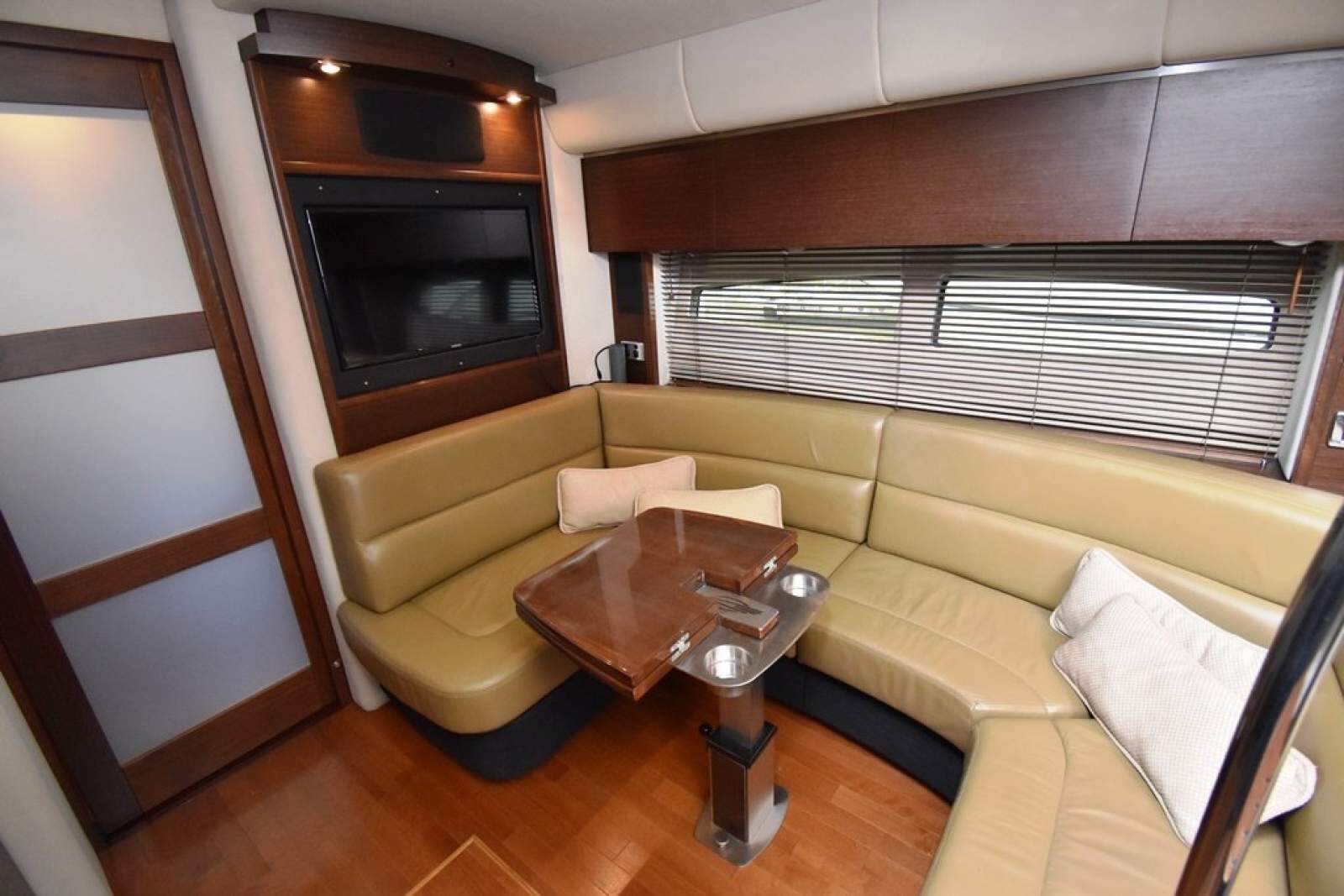 Chaparral 420 Premiere Sports Yacht 0 05