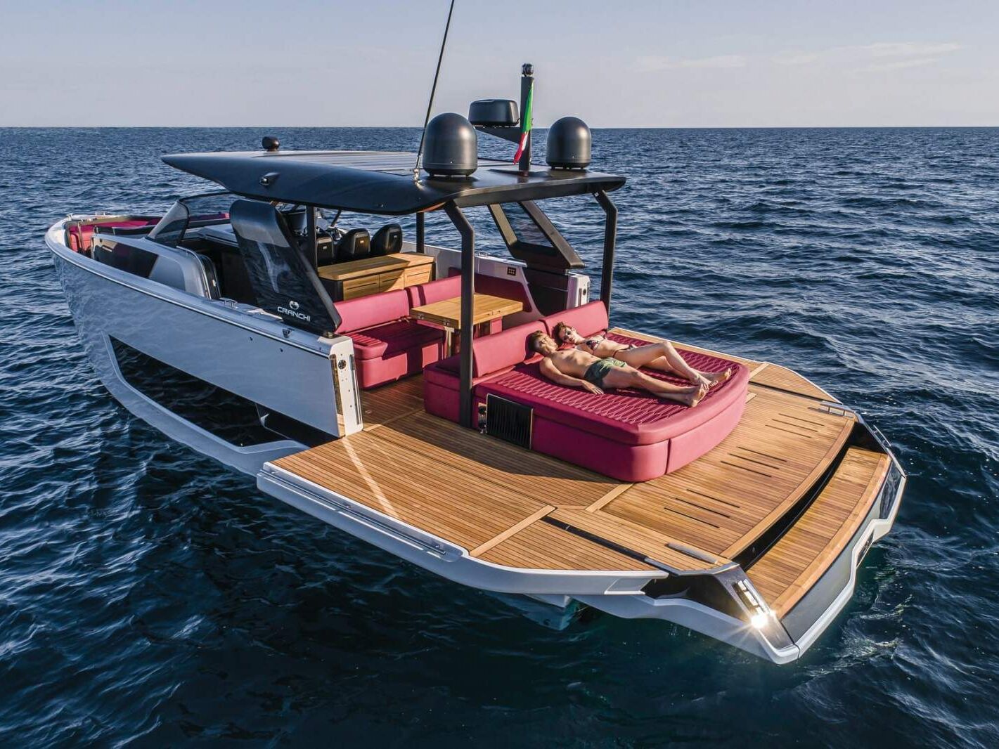 Cranchi A46 Luxury Tender 0 21