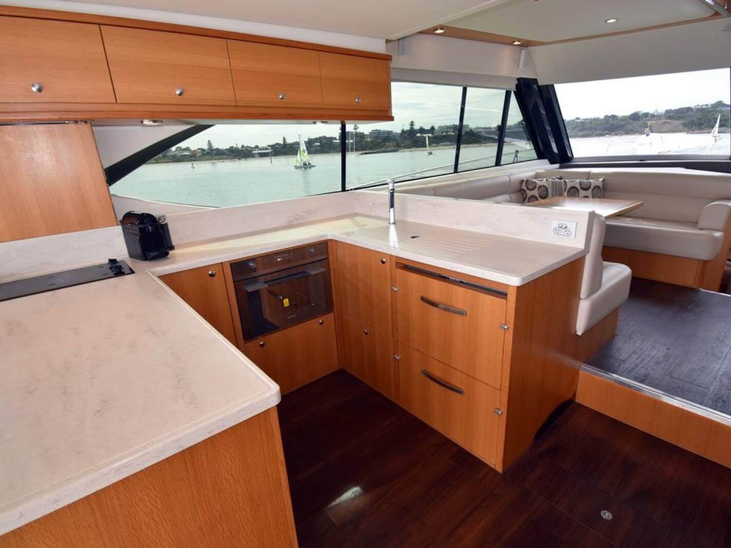Riviera 50 Enclosed Flybridge 0 08