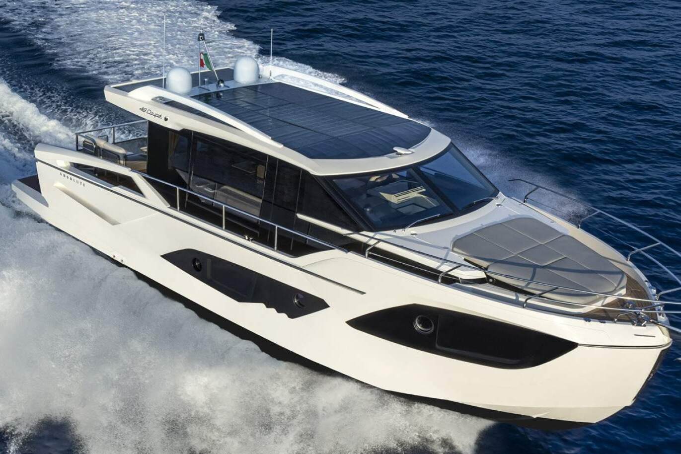 Absolute 48 Coupe 0 03