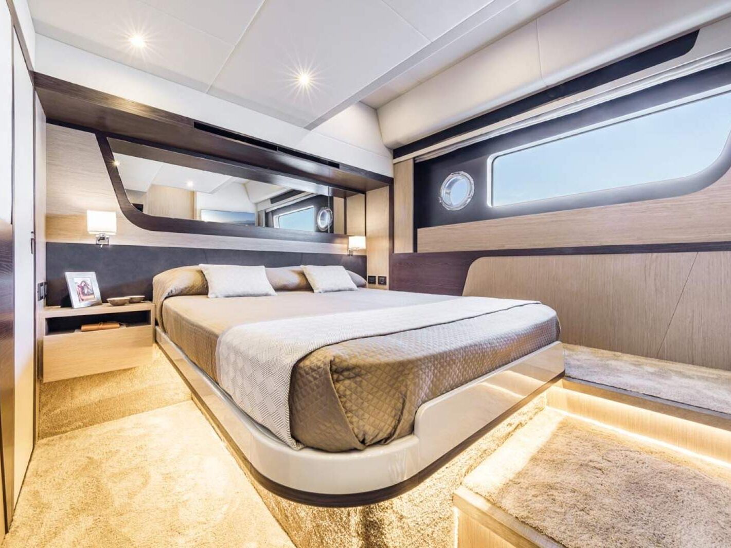 Absolute 47 Fly 0 22