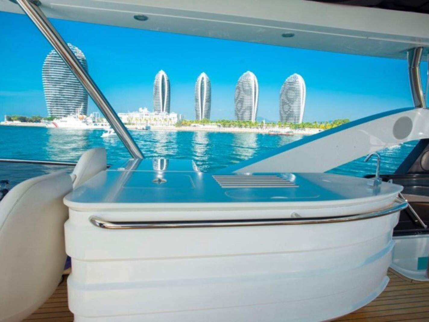 Sunseeker Manhattan 75 0 16