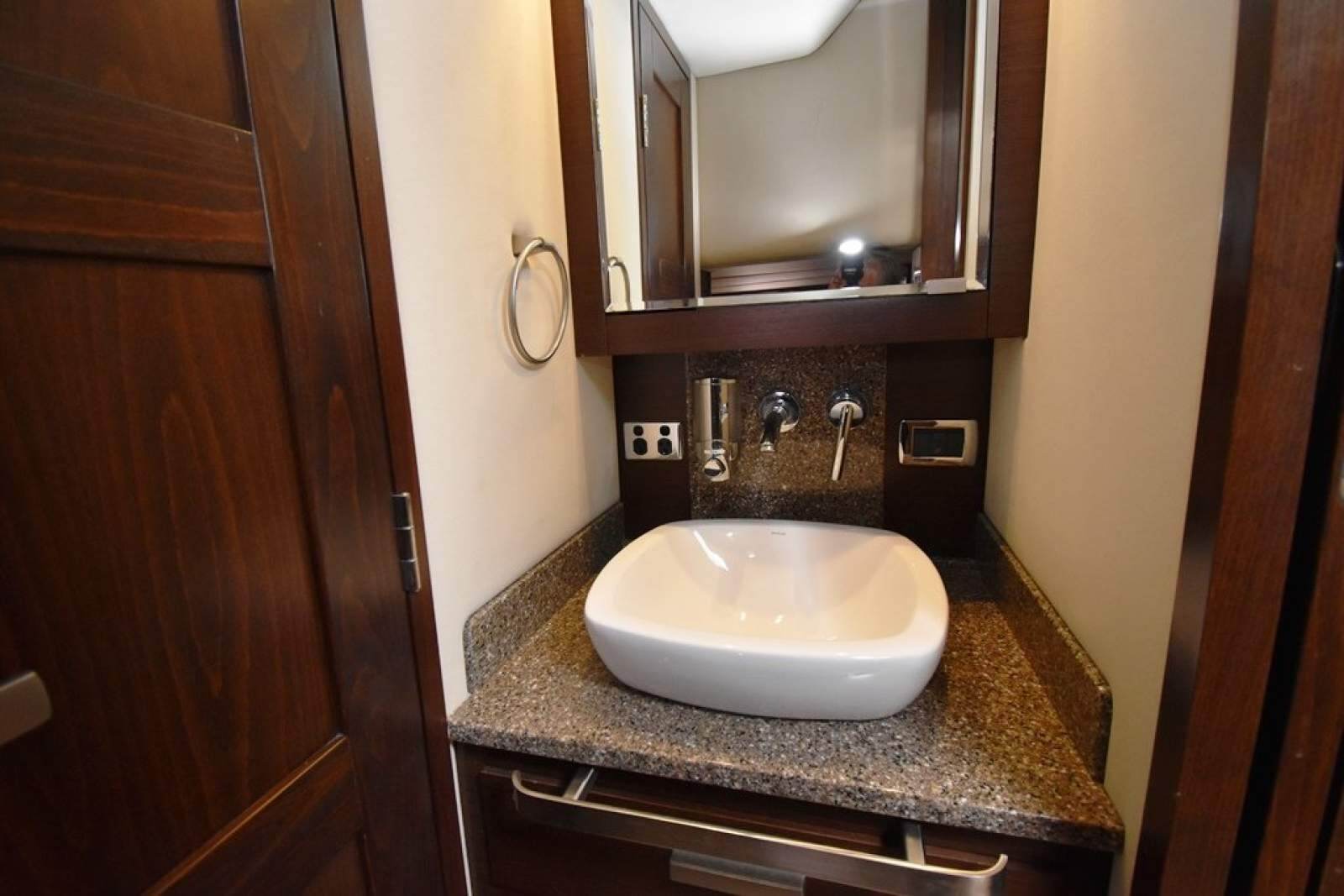 Chaparral 420 Premiere Sports Yacht 0 14