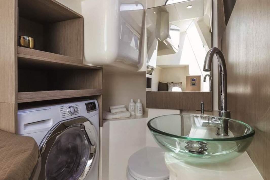 Absolute Navetta 48 0 29