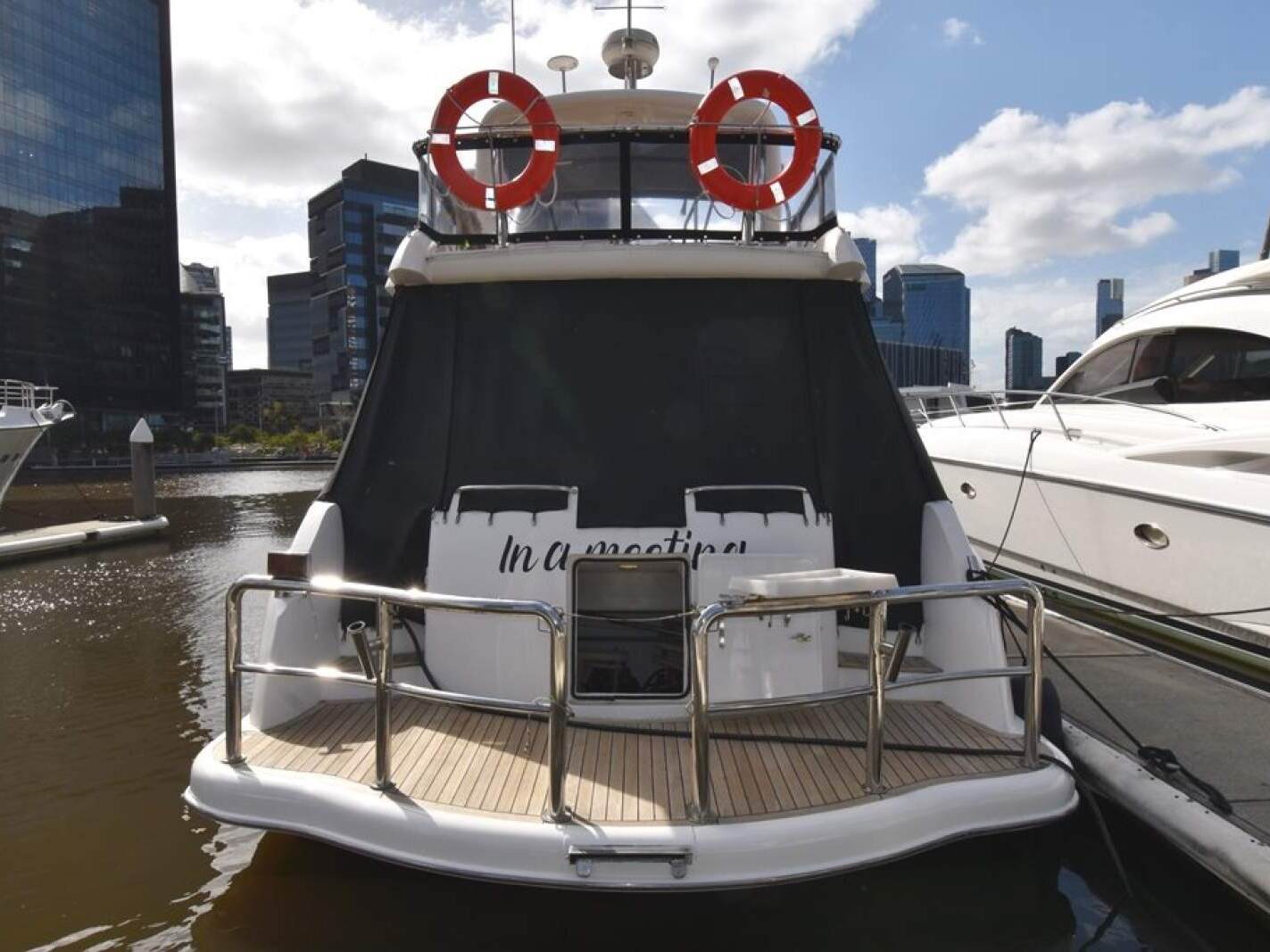 Majesty Yachts 50 0 26