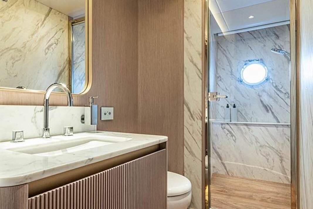 Absolute Navetta 70 0 36