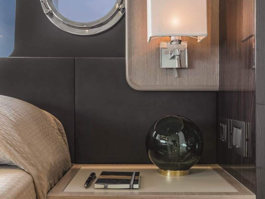 Absolute Navetta 48 0 20