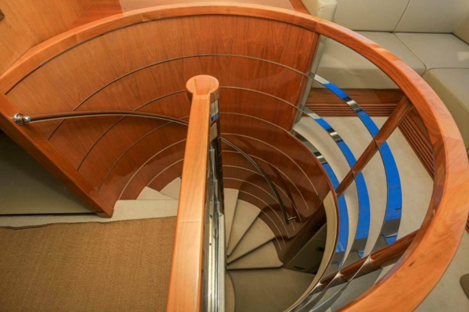 Sunseeker Manhattan 75 0 06