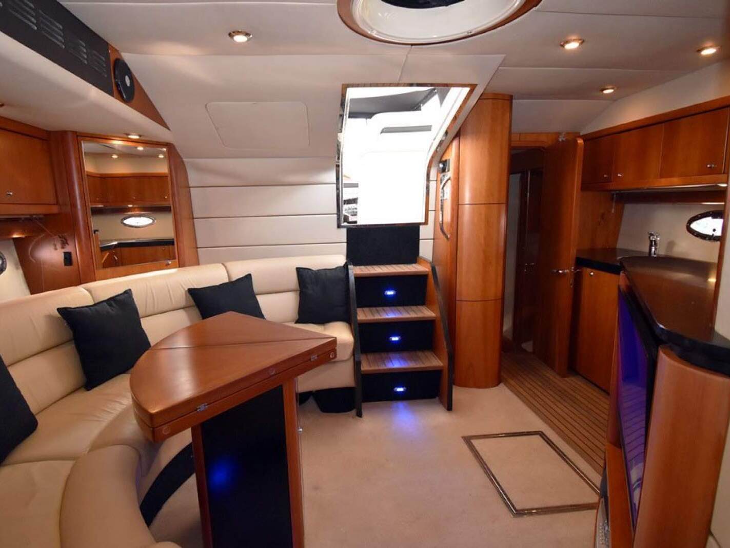 Sunseeker Portofino 47 0 04