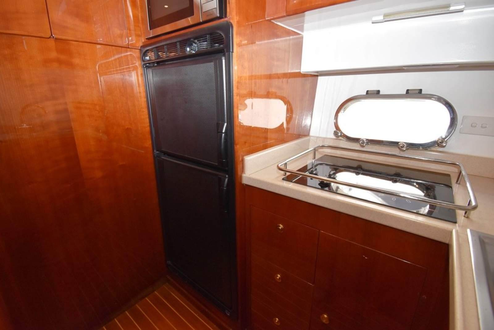 Majesty Yachts 50 0 07