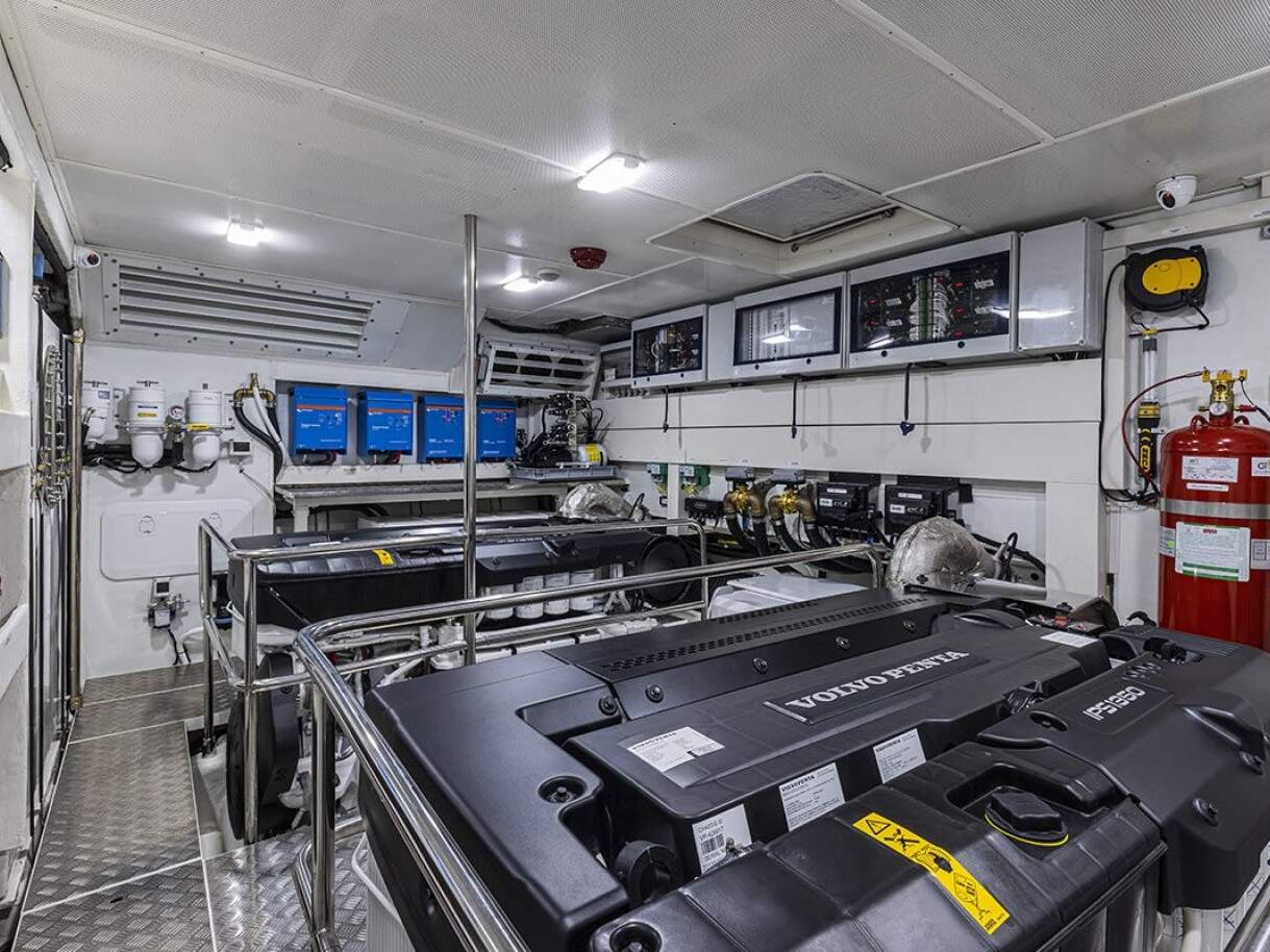 Absolute Navetta 75 0 41