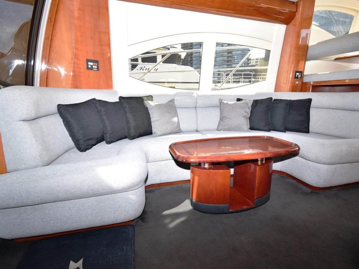 Majesty Yachts 50 0 04