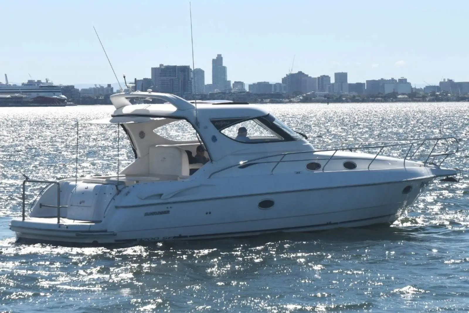 Sunrunner 3700SE 0 02