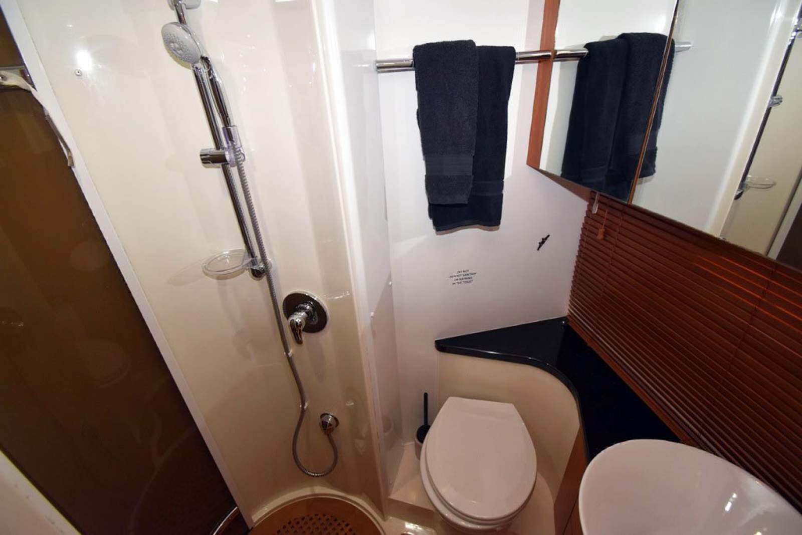 Sunseeker Portofino 47 0 10