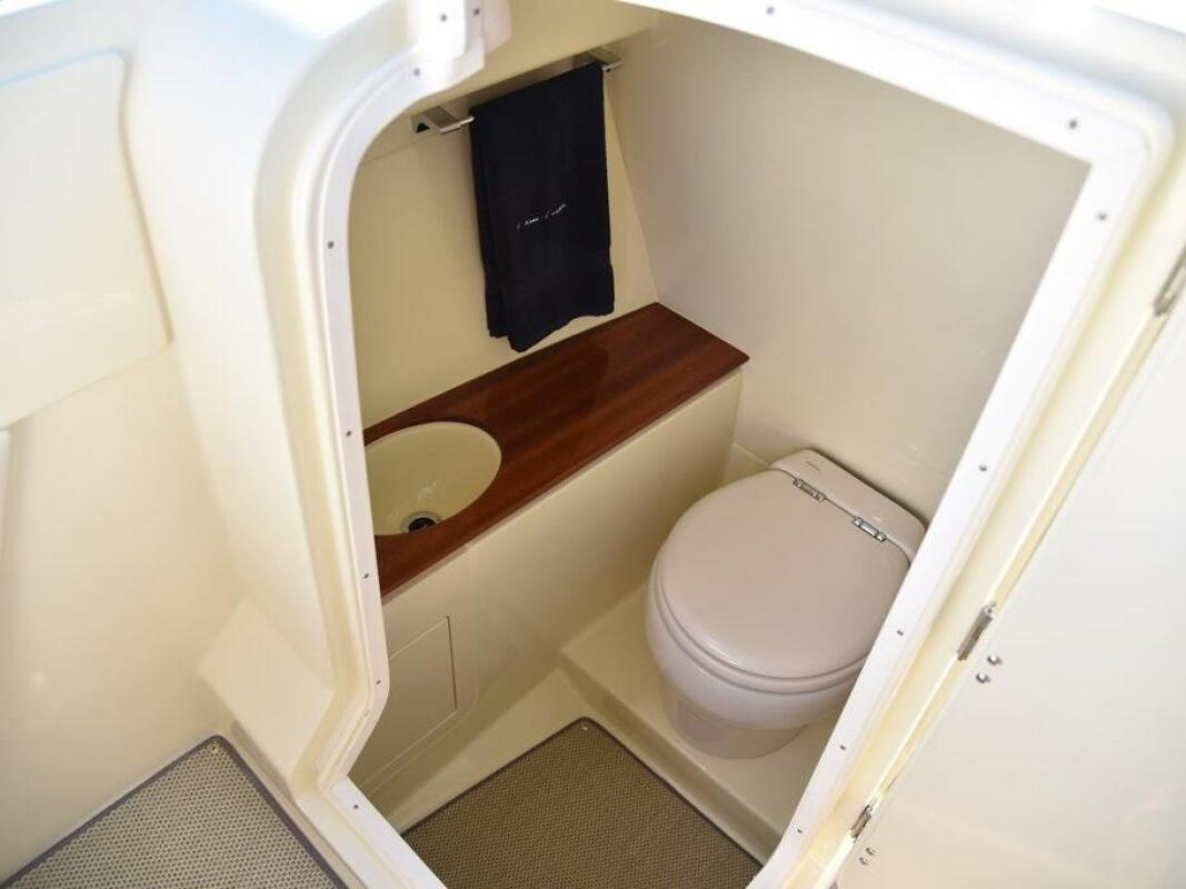 Chris Craft Launch 28GT 0 09