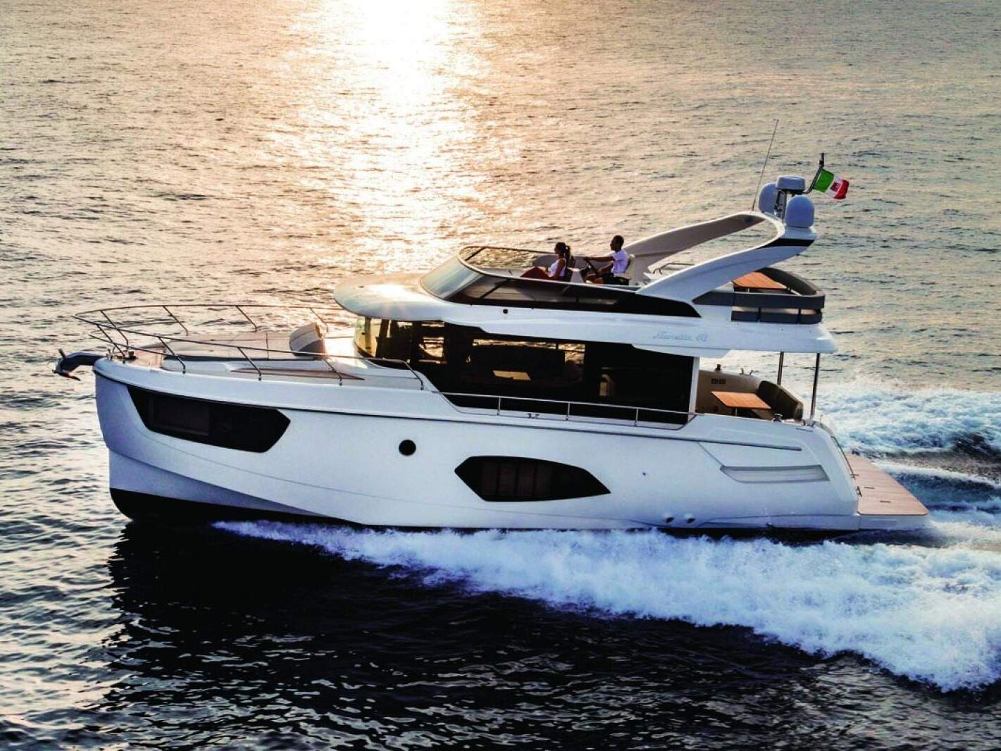 Absolute Navetta 48 0 04