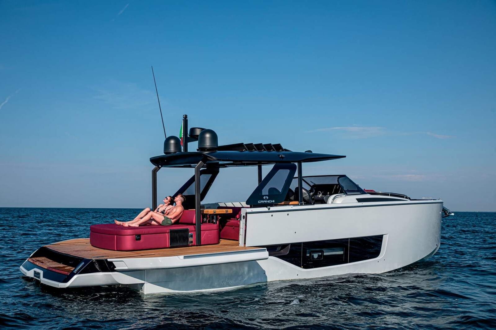 Cranchi A46 Luxury Tender 0 20