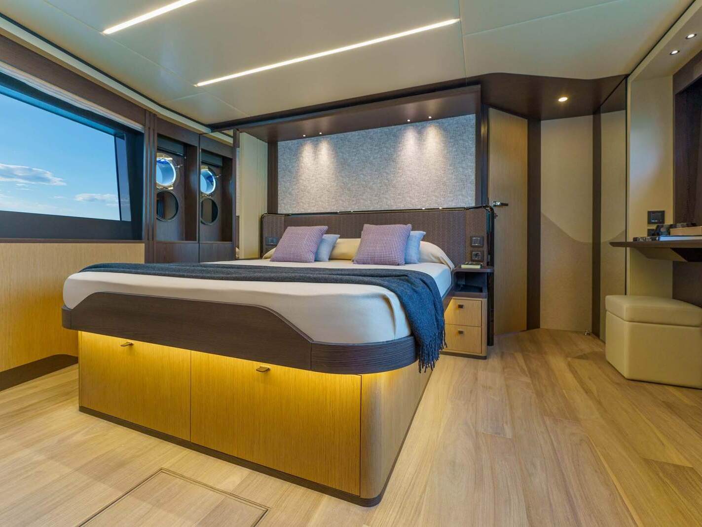 Absolute 52 Fly 0 16