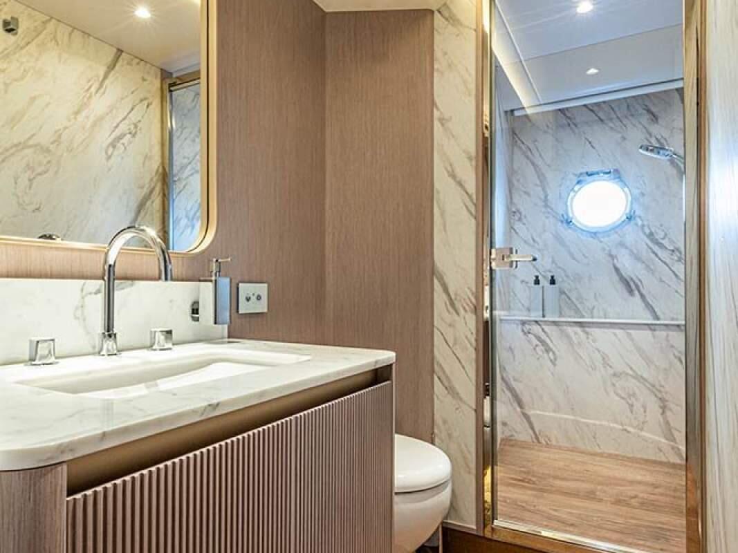 Absolute Navetta 70 0 36