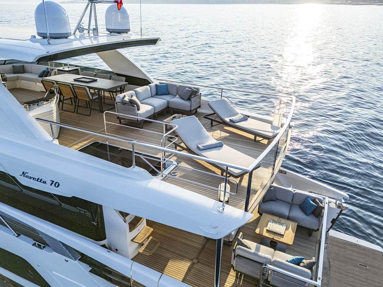 Absolute Navetta 70 0 13