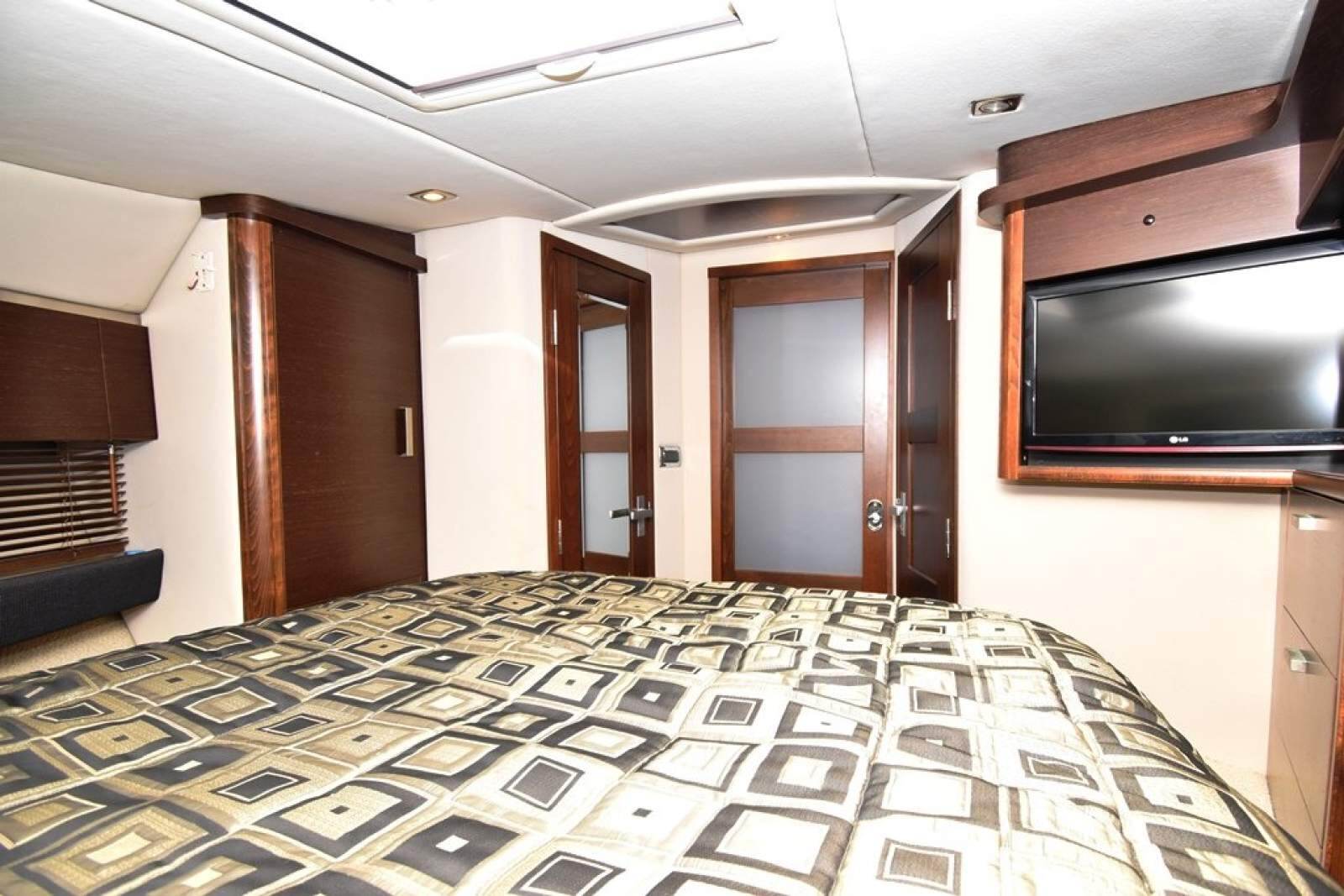 Chaparral 420 Premiere Sports Yacht 0 09