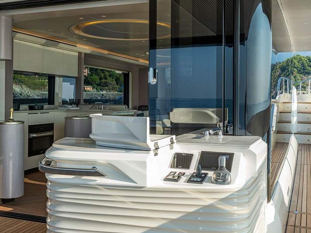 Absolute Navetta 70 0 20
