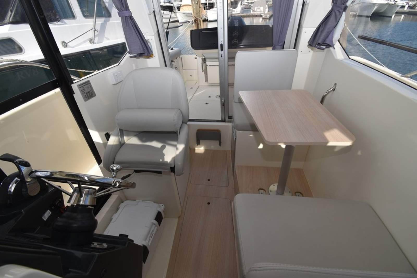 Arvor 805 Sportsfish 0 04