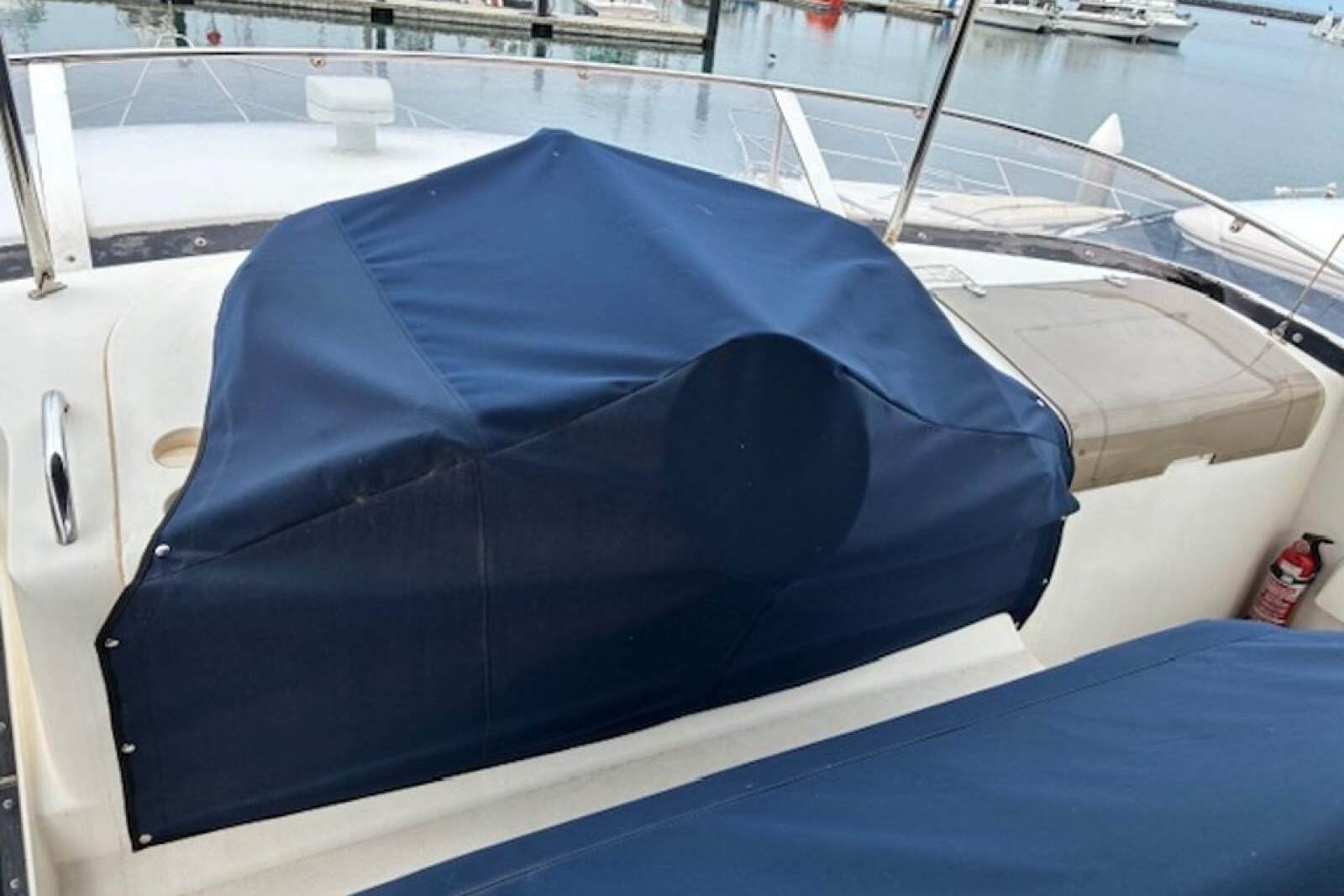 Fairline Squadron 65 0 23