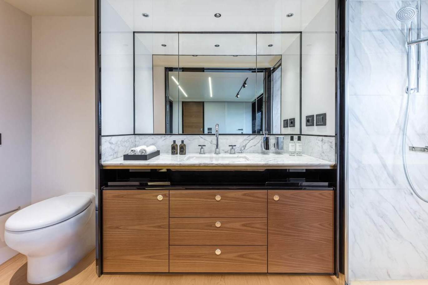 Absolute Navetta 64 0 27