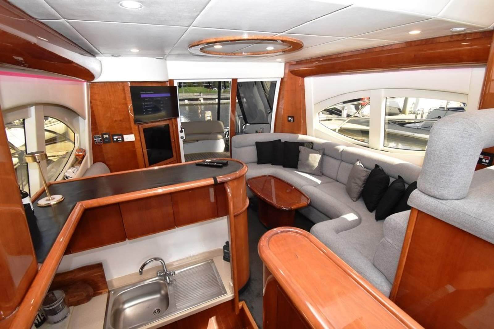 Majesty Yachts 50 0 02