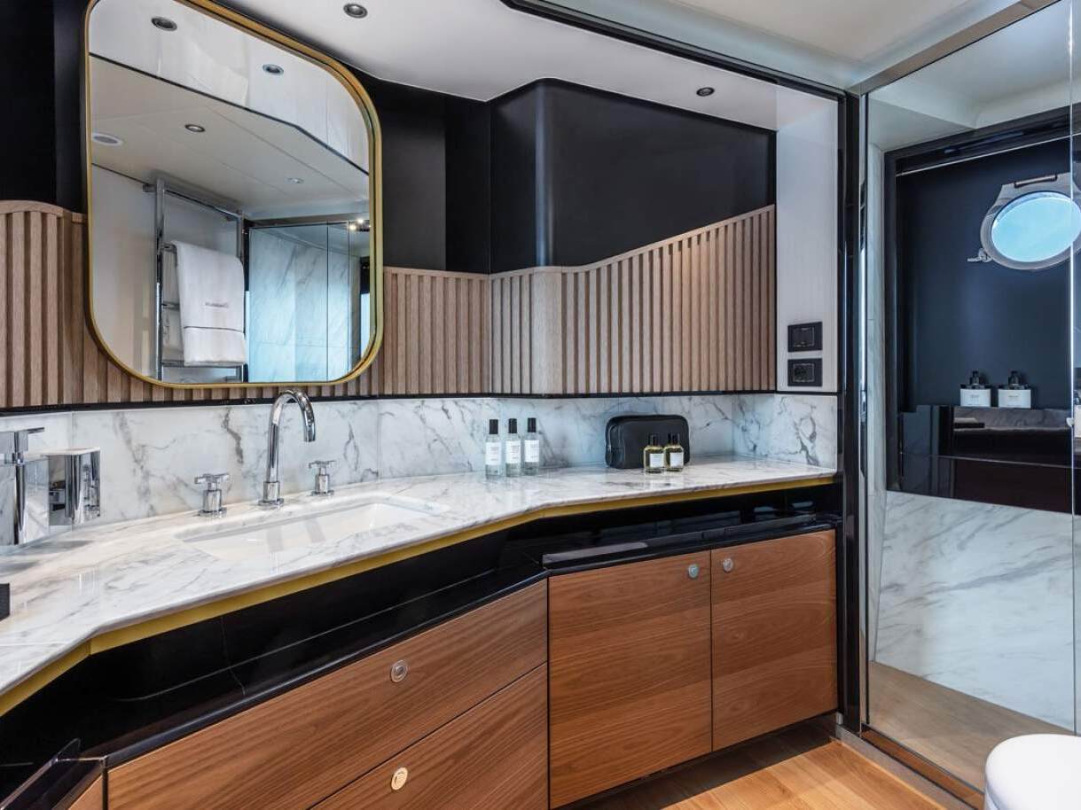 Absolute Navetta 64 0 26