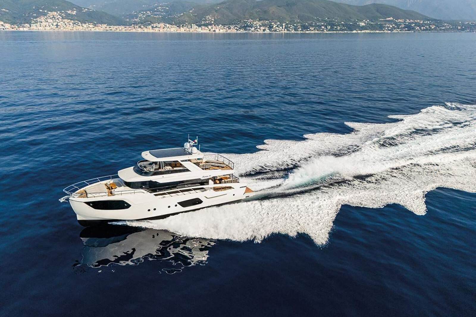 Absolute Navetta 70 2026 04