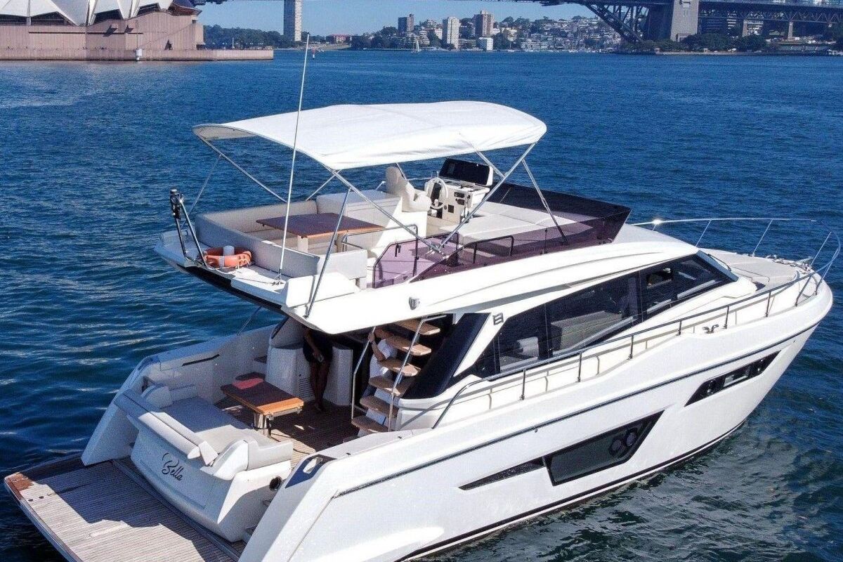 Ferretti Flybridge 500 0 04