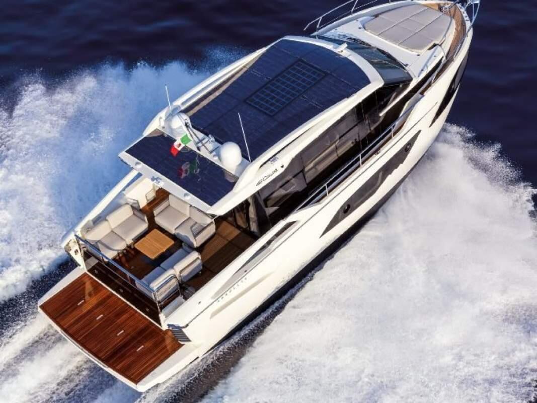 Absolute 48 Coupe 0 13