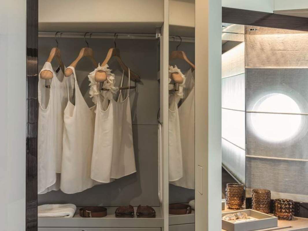 Absolute Navetta 48 0 21