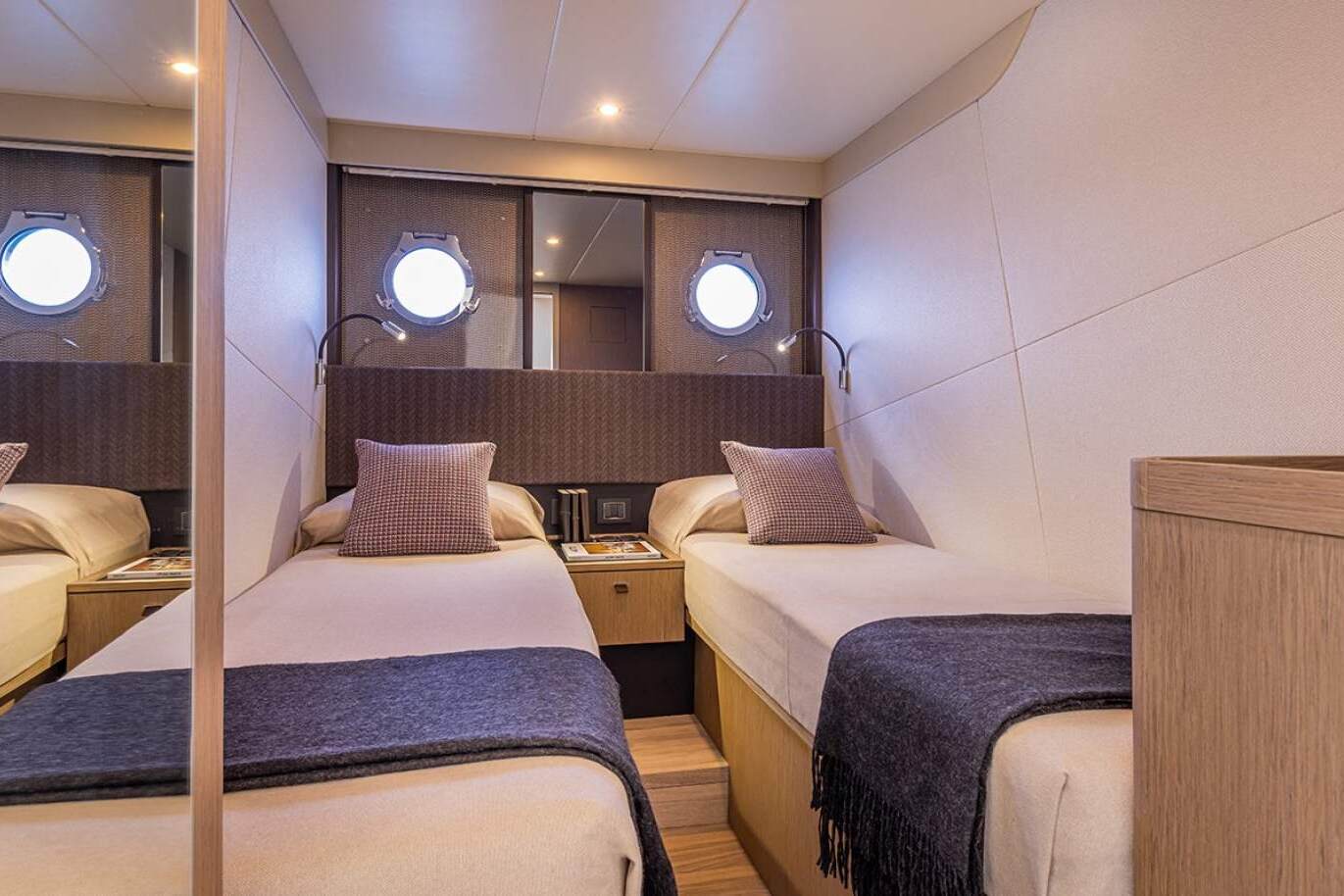 Absolute 56 Fly 0 17