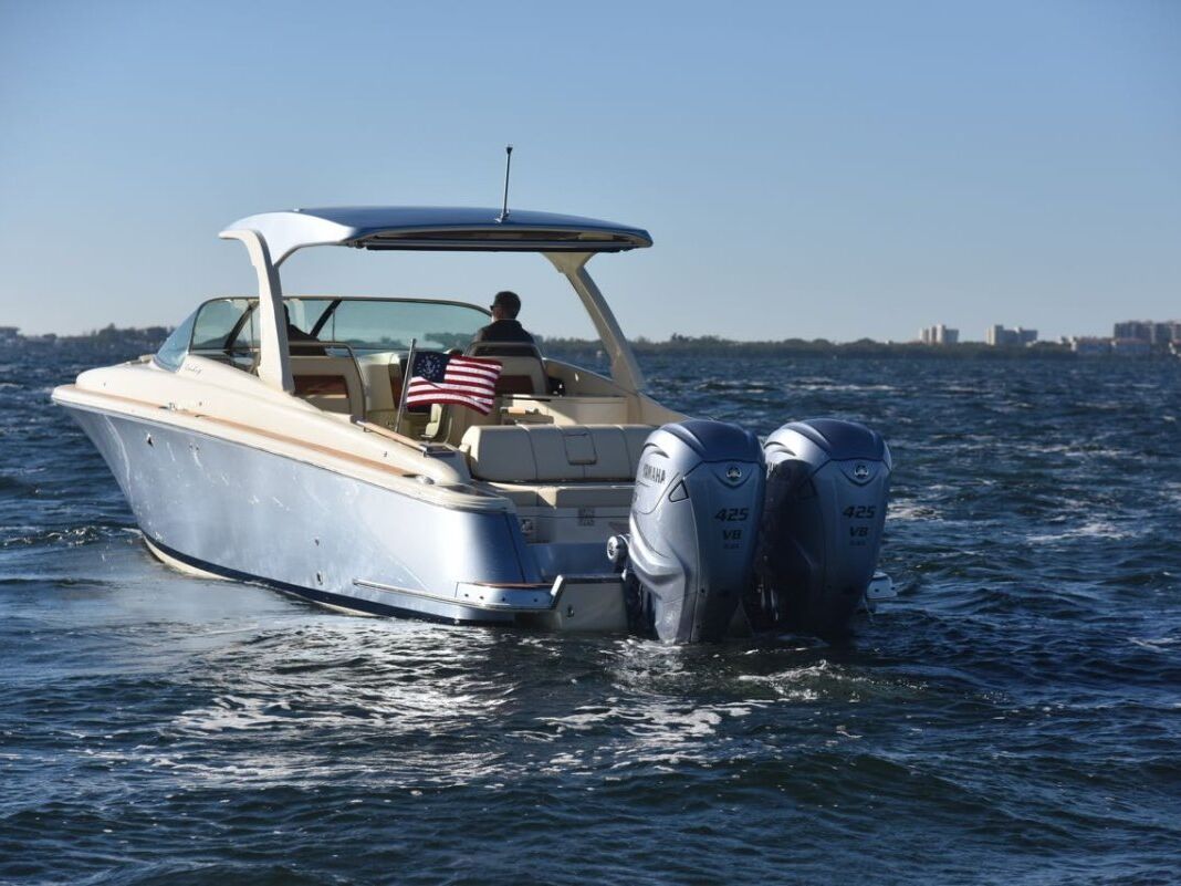 Chris Craft Launch 35 GT 2022 13