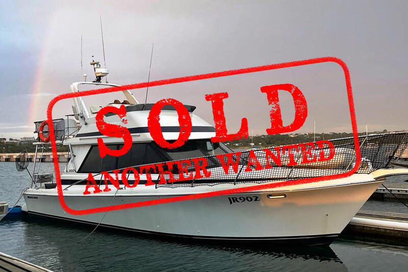 Mustang 3800 Flybridge Cruiser 1995 00