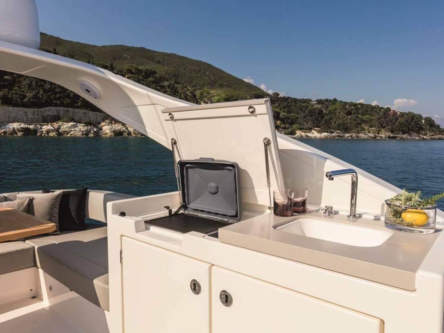 Absolute Navetta 48 0 10