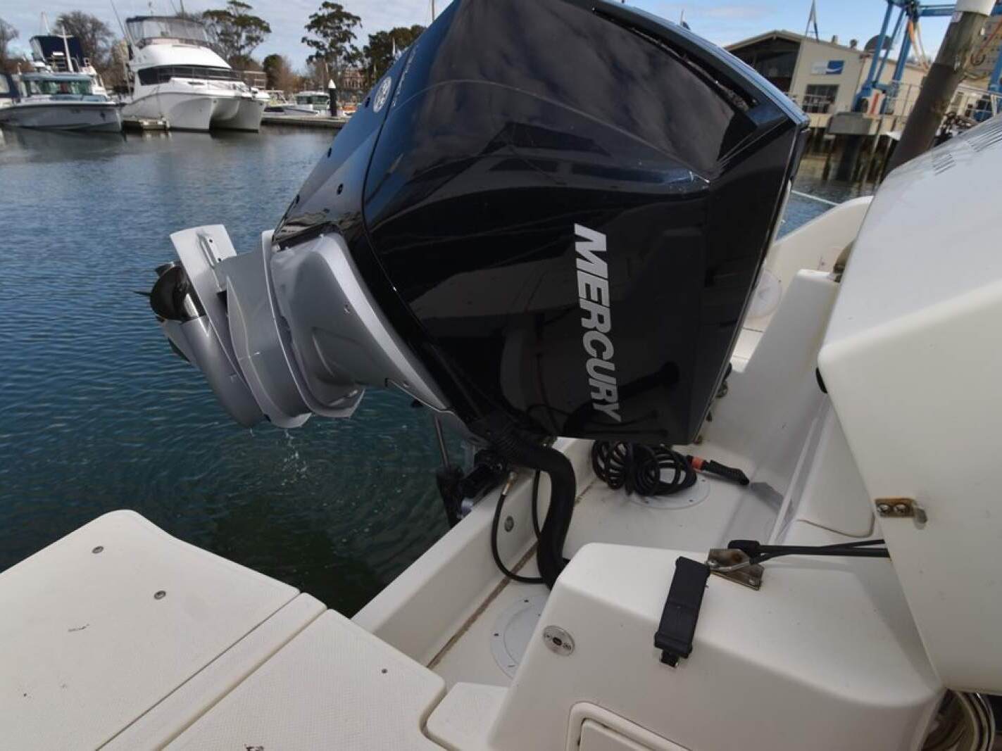 Arvor 805 Sportsfish 0 17